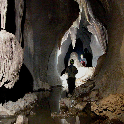 Umlawan-Cave
